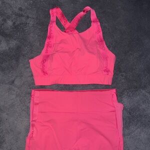 Outdoor Voices Hot Pink Snacks Sports Bra With Pocket
